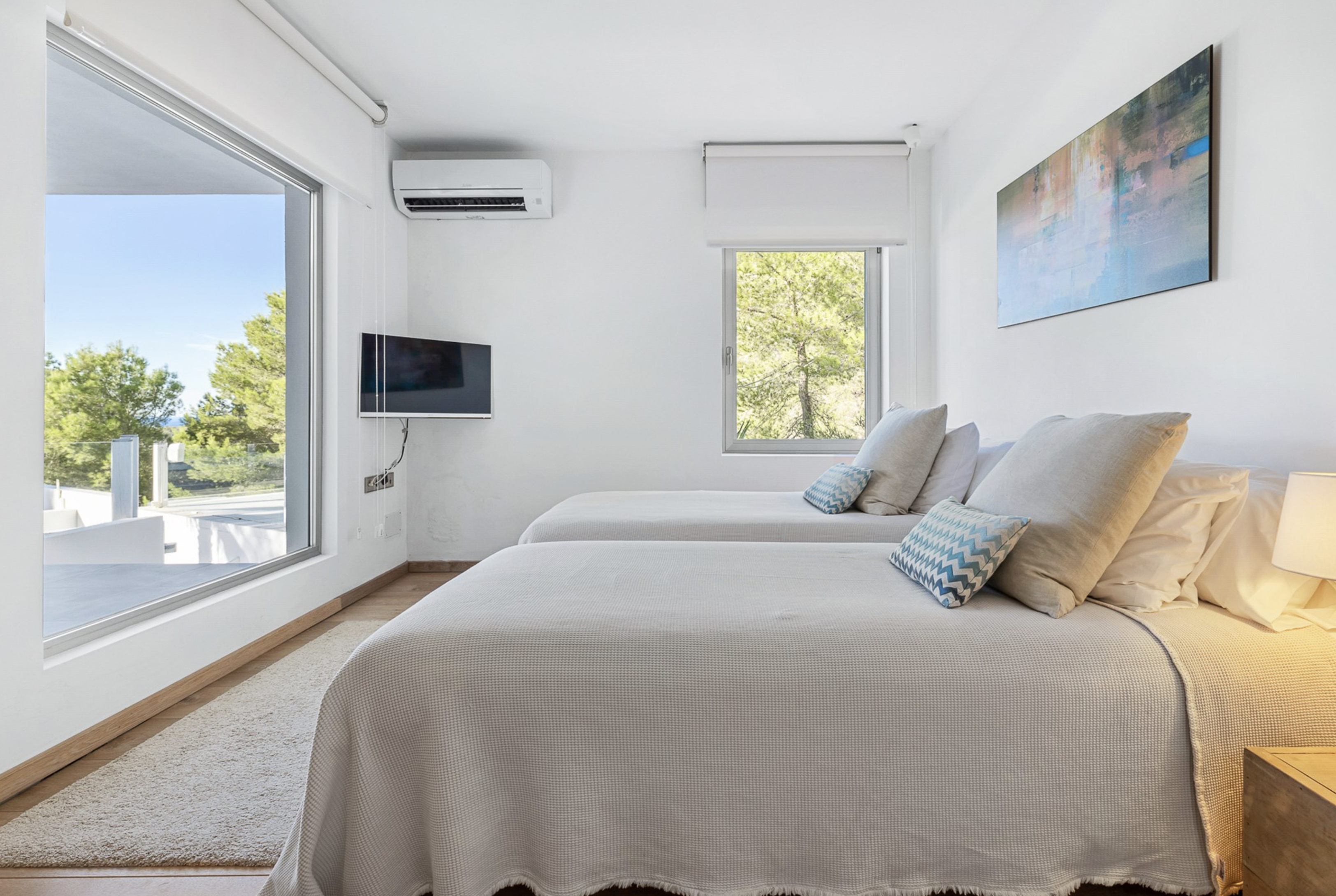 Resa Estates Ivy Cala Tarida Ibiza  luxe woning villa for rent te huur house bedroom 8.png